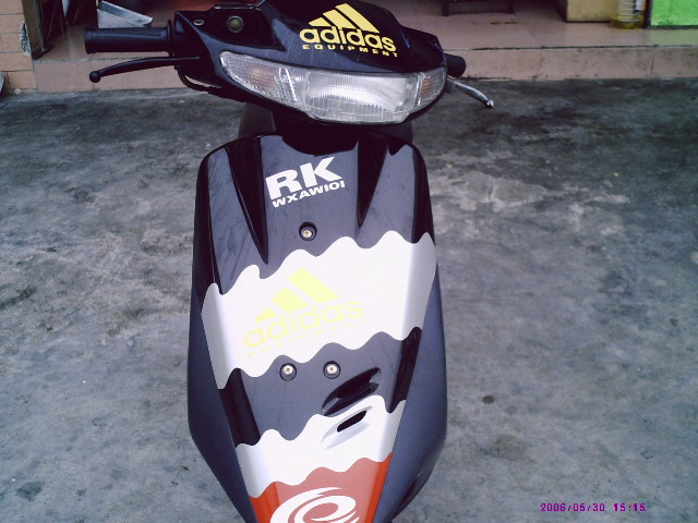 mH1MB06W.jpg