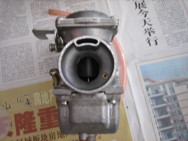 出售两个SUZUKI纯正部品 三国化油器
