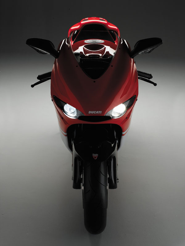 我的GP不是梦!---Ducati Desmosedici RR