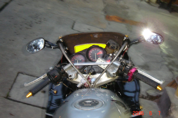 俺的车车，CBR17，（2006进化版）
