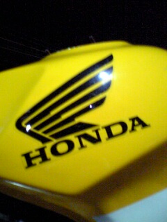 广东清远出售ＨＯＮＤＡ＜ＣＢＲ－９２９＞