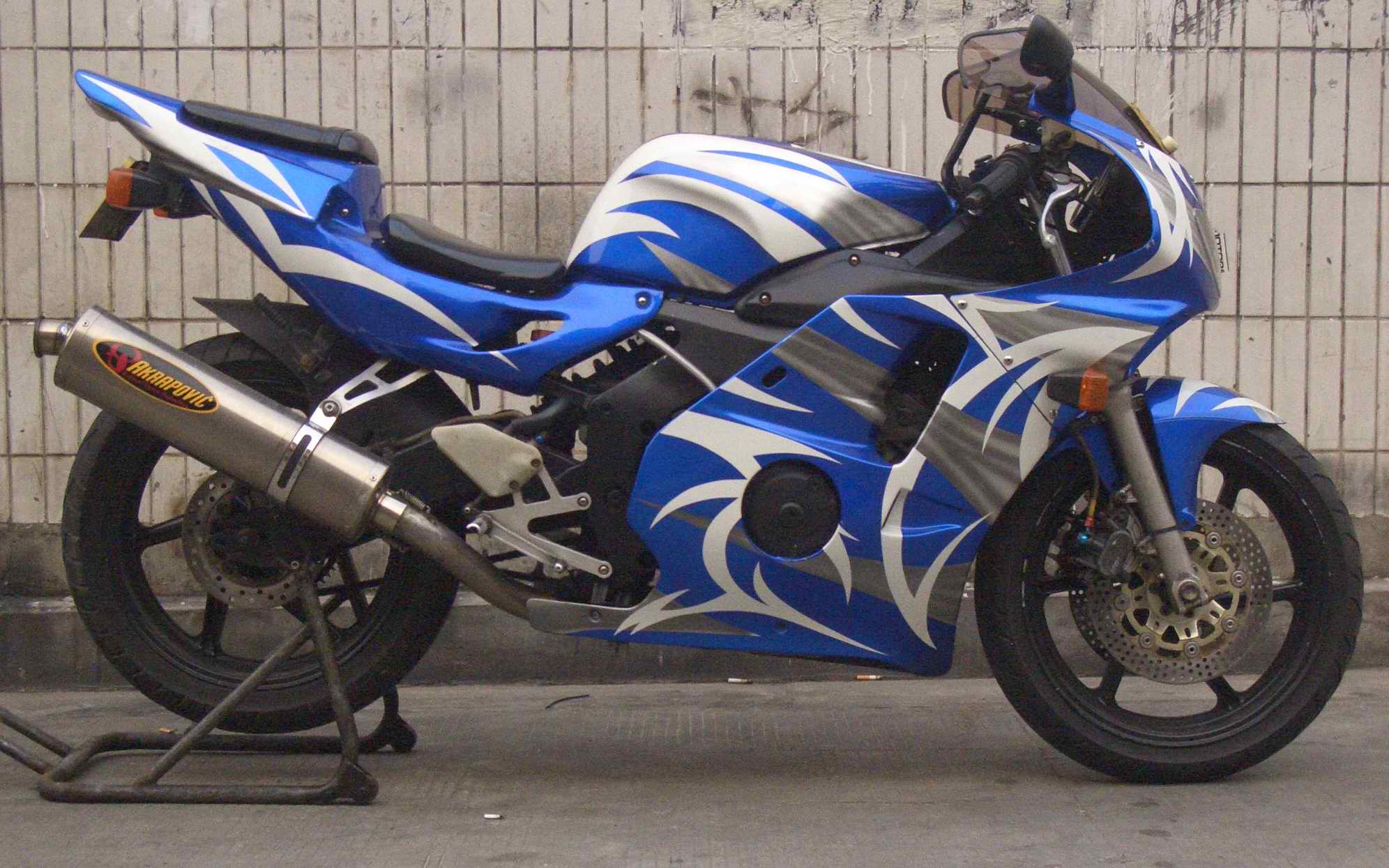 合理出售(01)牌精神CBR250RR