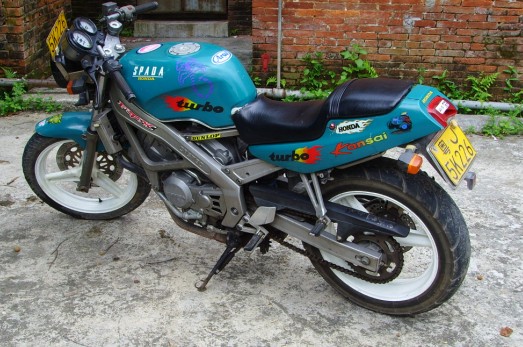 出售:本田250街车.....