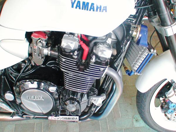 多项改装 XJR13000