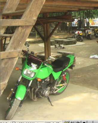 出售川崎ZRX400街车一台