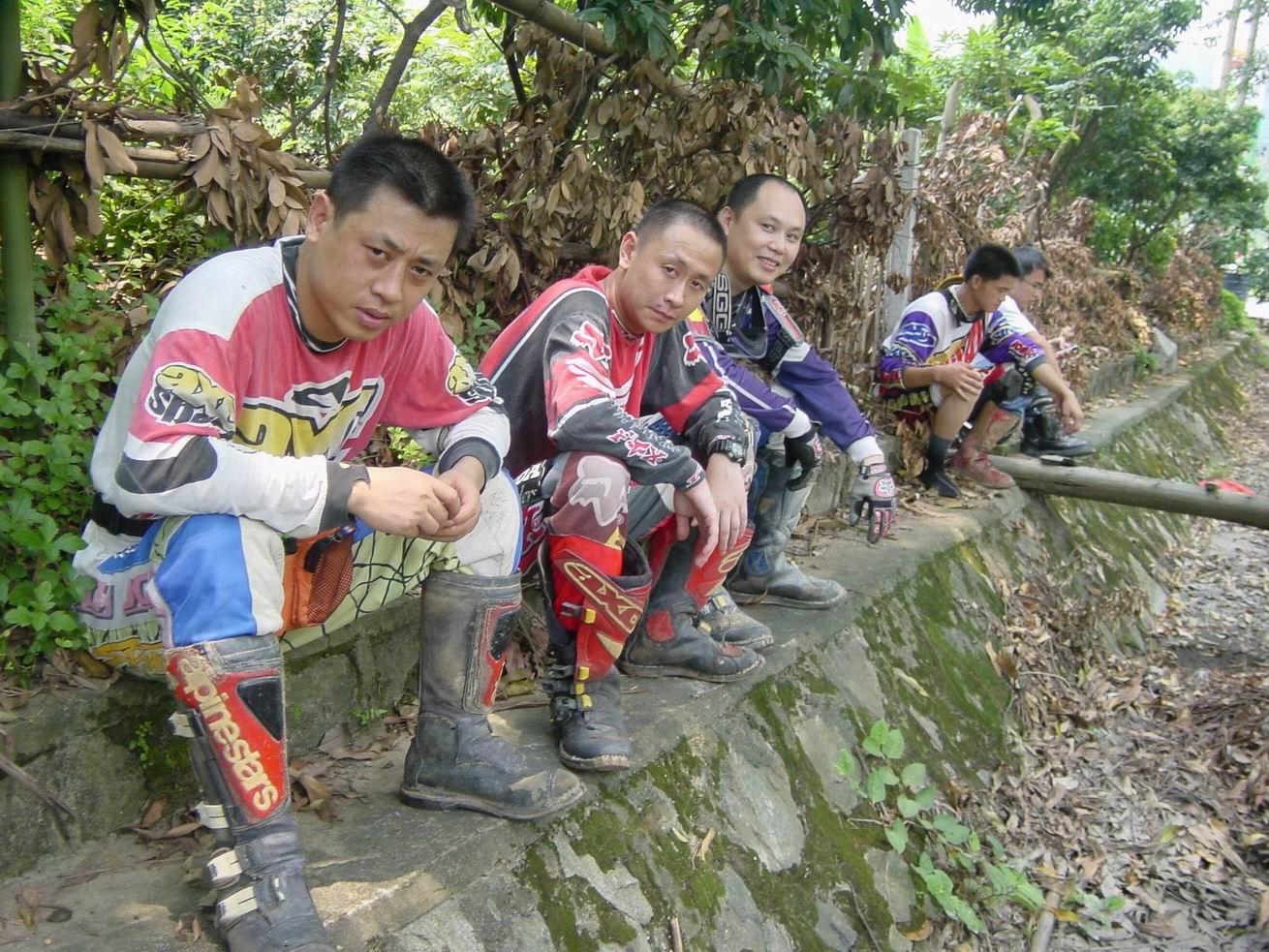 nf6QIueS.jpg