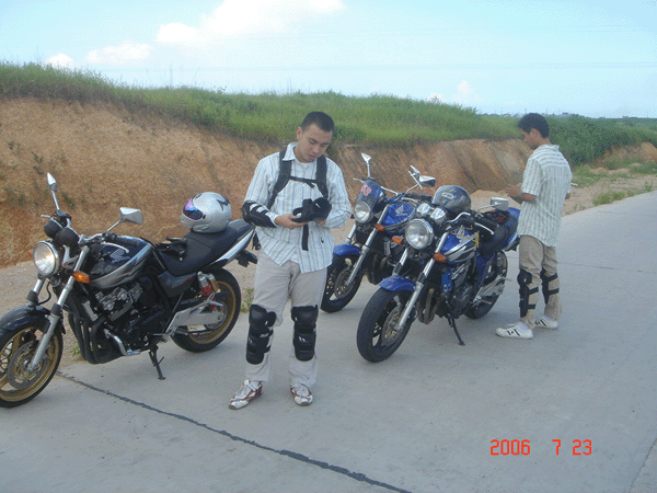 更新中>汕尾S.P.C会7.23四辆CB小跑260KM