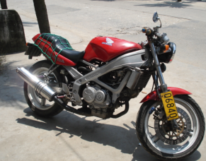 中山卖超精神VT-250一台