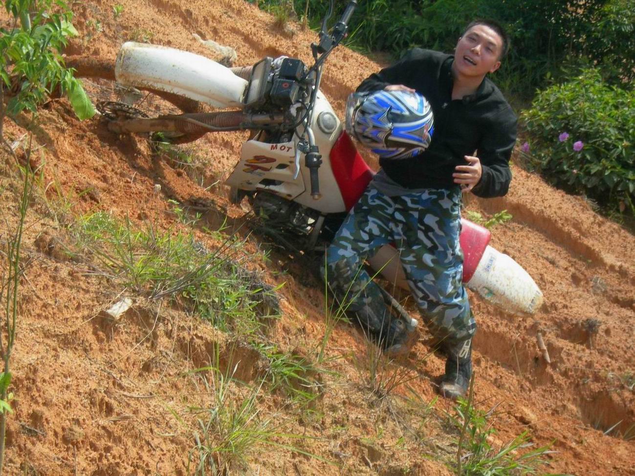 ★★★ 越野摩托车运动的生存空间(之二) ★★★