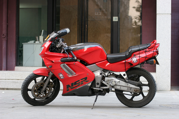 TZR125,RG125,NSR125那一台车好一些？