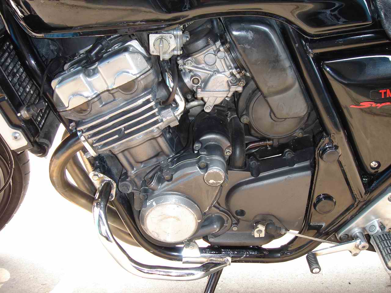 [讨论]CB400和全新NSR125请各位看看这两辆车值多少钱?