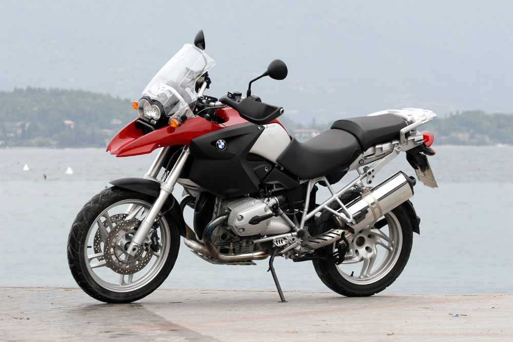 BMW R 1200 GS e KTM 990 Adventure