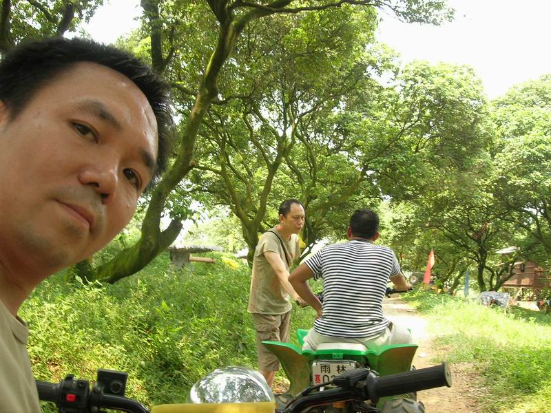 [原创]天啊，如此狂野的赛道上岂能放牛！