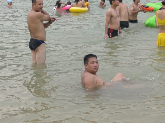 江门Ｍ２　８．２０游泳随照～～～