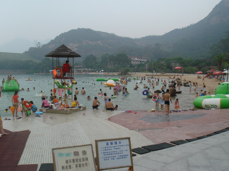 江门Ｍ２　８．２０游泳随照～～～