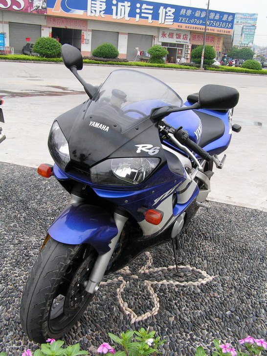 代友出让两台劲车：Z1000&R6