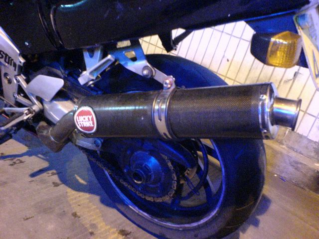 [贴图]广州一万元整出售本田VFR400！