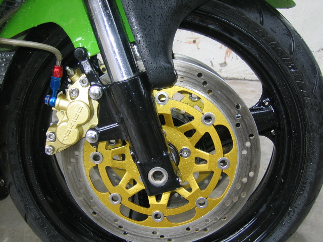 看看99年ZXR400蝶灯的表头