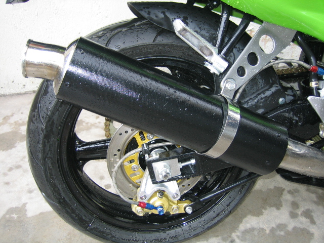 看看99年ZXR400蝶灯的表头