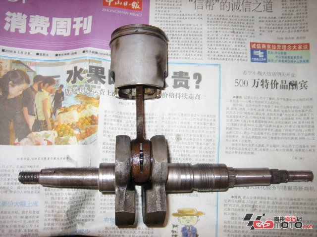 v100拆车件,曲族150块,离合器100块.