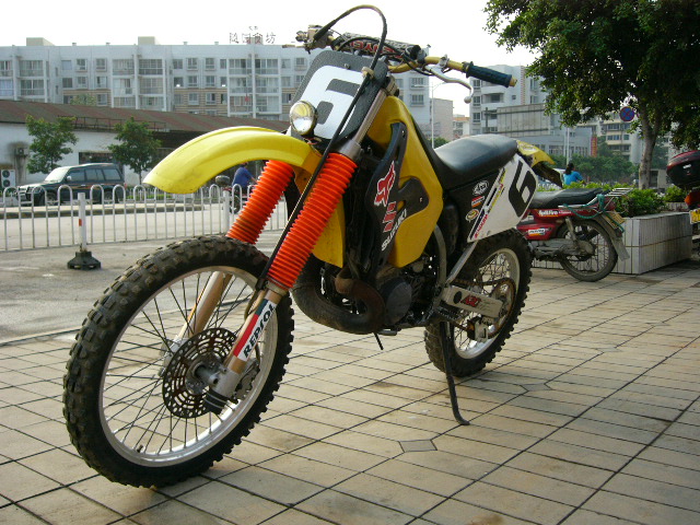 广西柳州13000出售96年RM250专业车