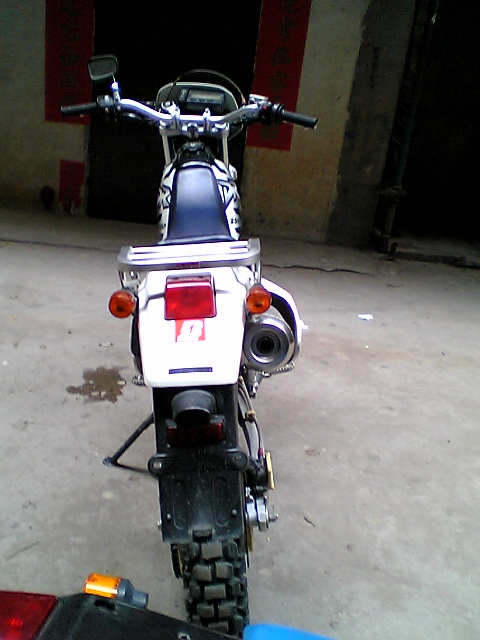 南海15000元出售SUZUKI  DR250爬山车