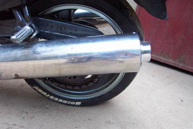 [推荐]武汉出售川崎ZZR1100一台.价格11500元.
