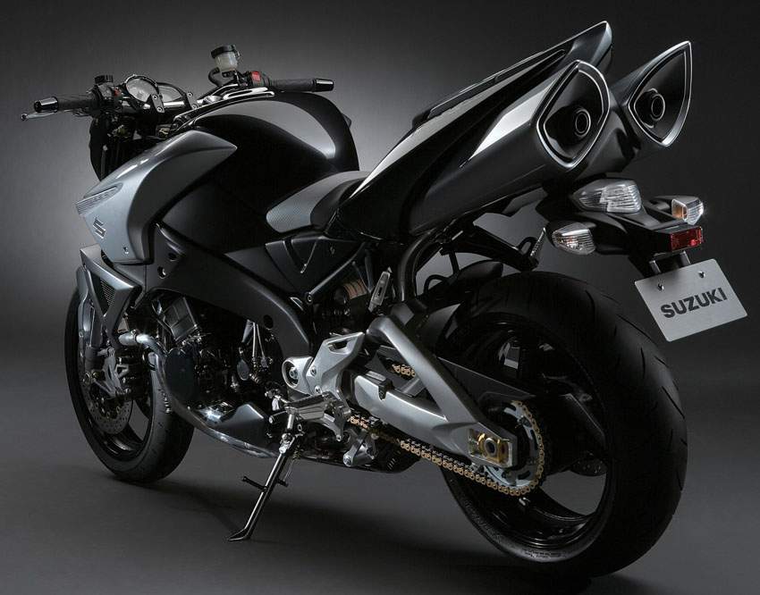 将梦想变为现实:Suzuki B-King 1300