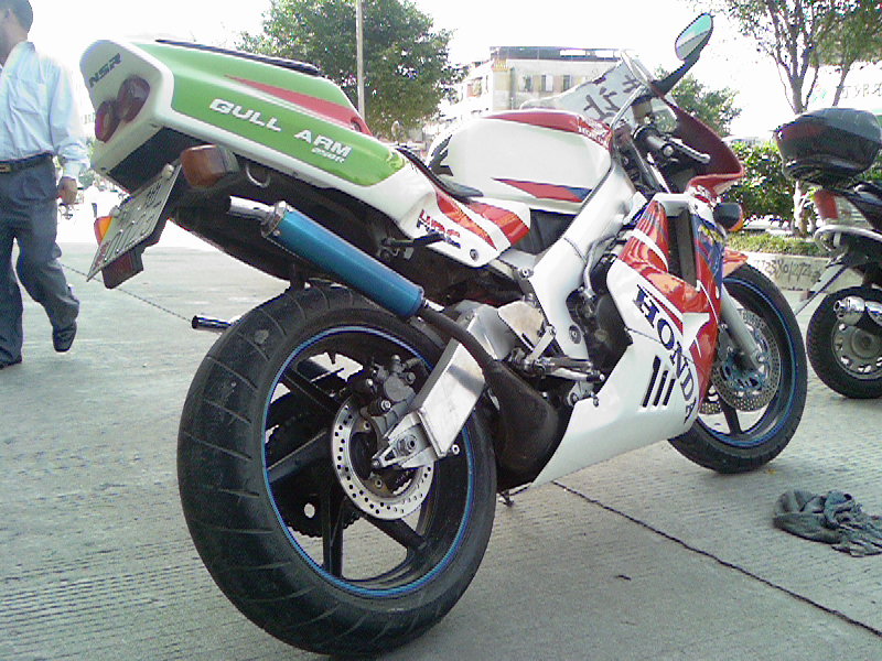 广东梅州8500元出售本田NSR250(P3)