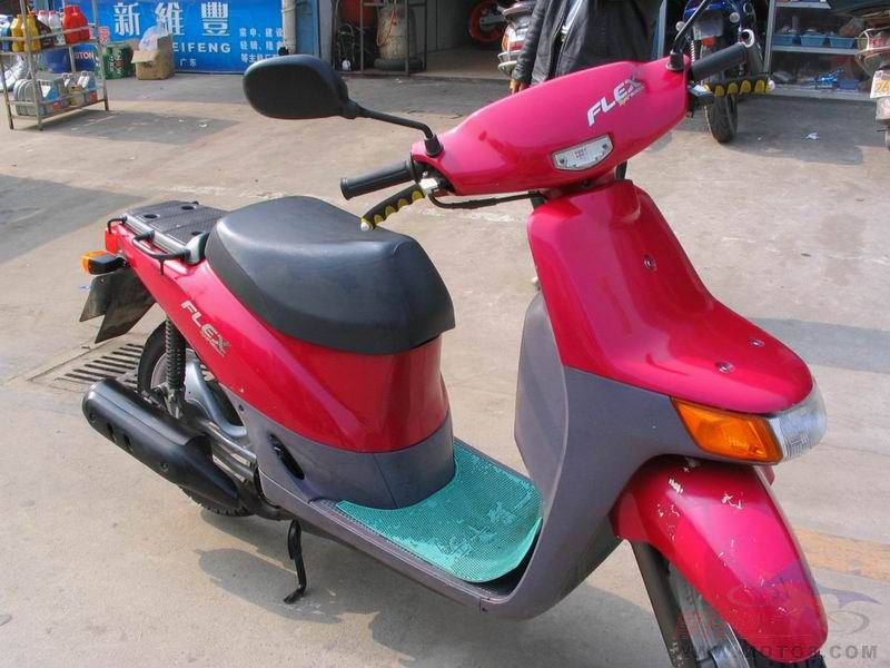这些东西有人看的上吗？原装ZX 49CC缸 地通纳普力盘 日本ZERO后离合盘 有人要吗