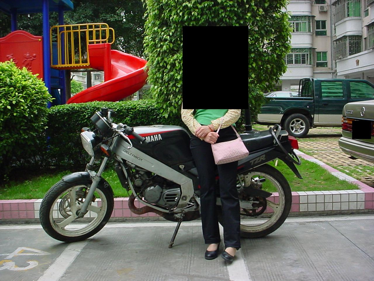 T仔，精神，有YP, 1600, 深圳，可托运