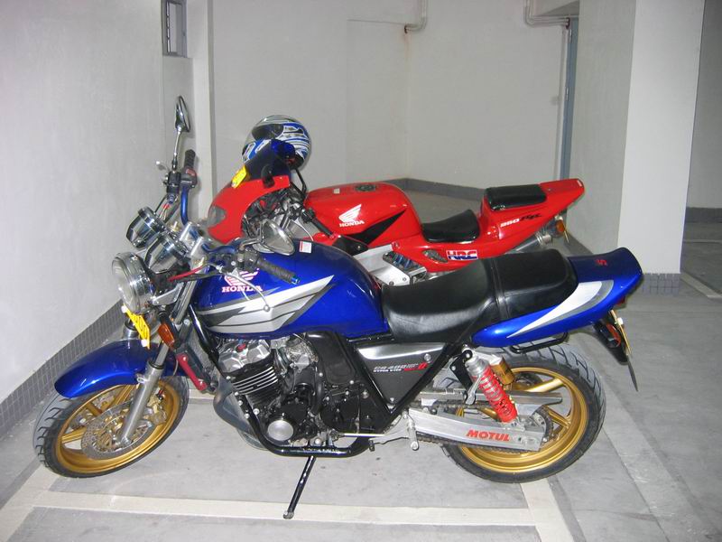 [出售]东莞20000售带真牌CB400
