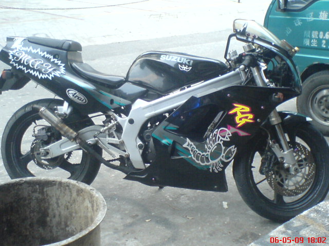 广州4500RMB出售精神本土版RG125一台(全车多补品)多图..