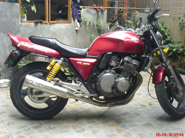 阳江卖94-CB400一台.(可换车)8800元。