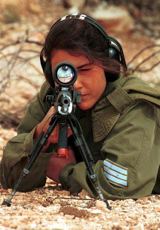 [贴图]以军女兵MM魅力在世界首屈一指滴！