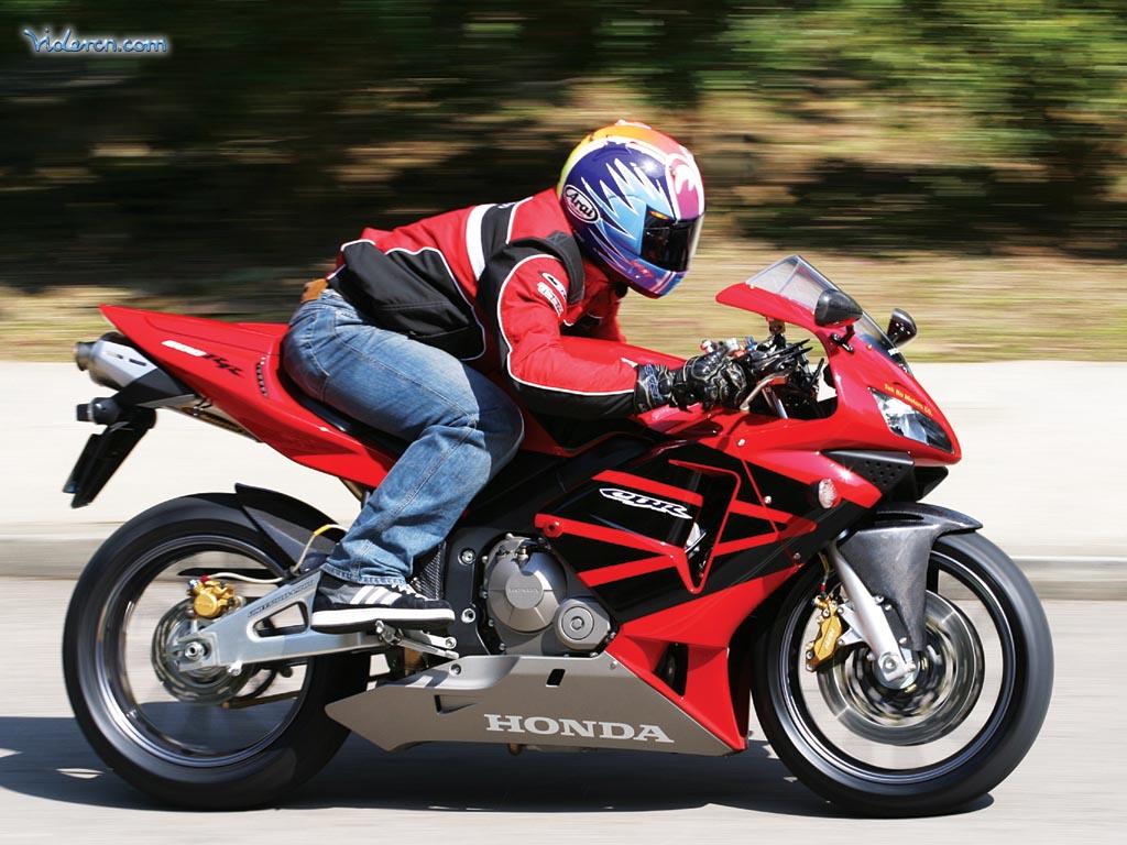 [原创]04 HONDA CBE 600RR