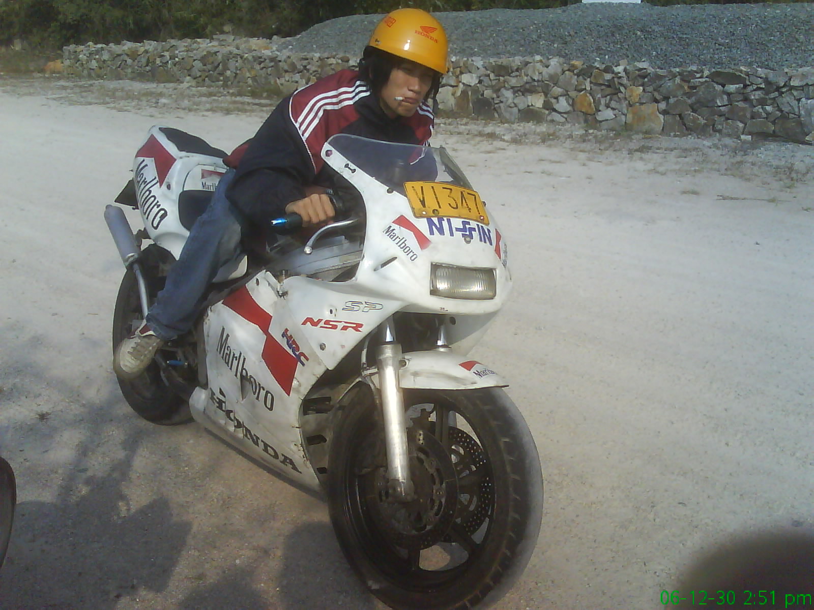 广东恩平出售PGM2(3400) FZR250(3400) FZR400(1400)