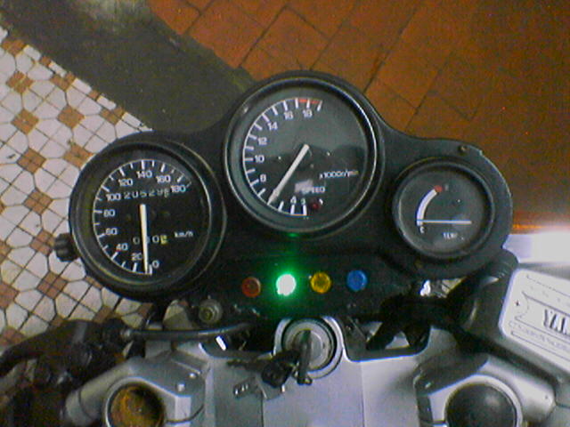 广东恩平出售PGM2(3400) FZR250(3400) FZR400(1400)