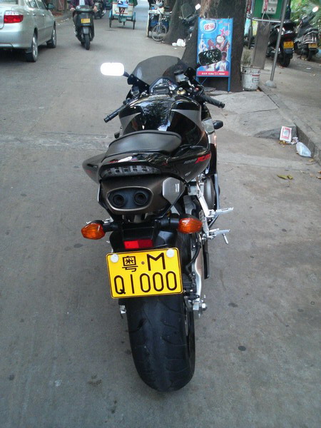 [代发]广东汕头卖05CBR1000（售价65000）