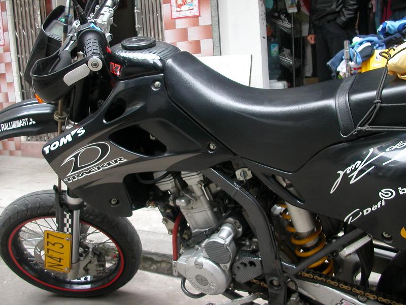 龙岩地区出售部04年KLX250,纯水纯水
