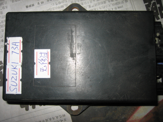 [原创]出售几样SUZUKI盗匪74A  GSX250配件