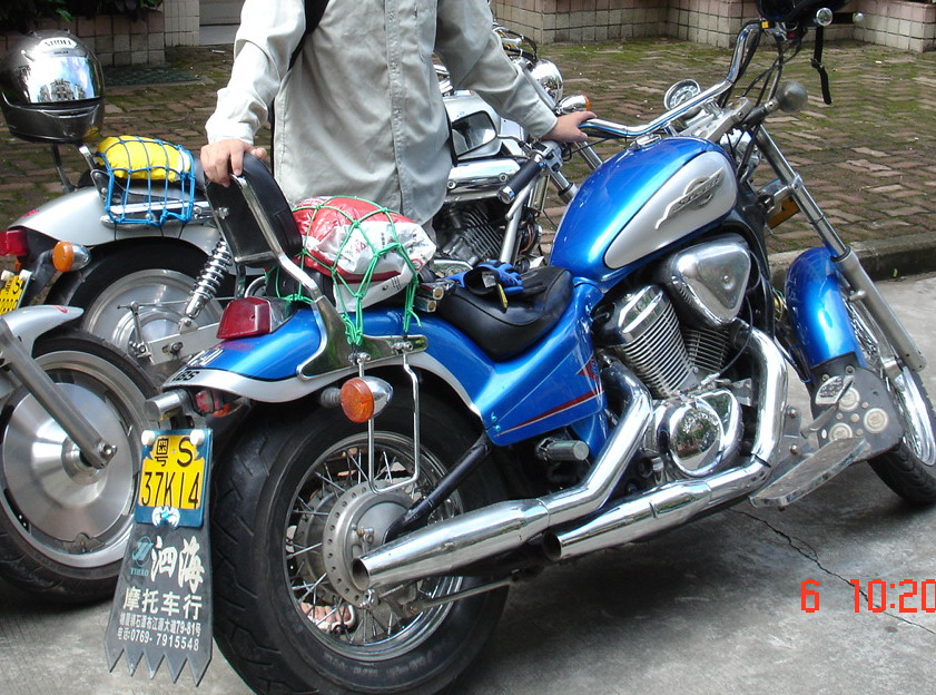 东莞代友出售本田STEED-400太子车..6000元