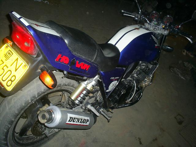 福建厦门出售97CB400....卖车过年咯..