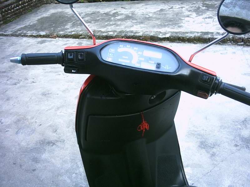 卖一部意大利踏板车