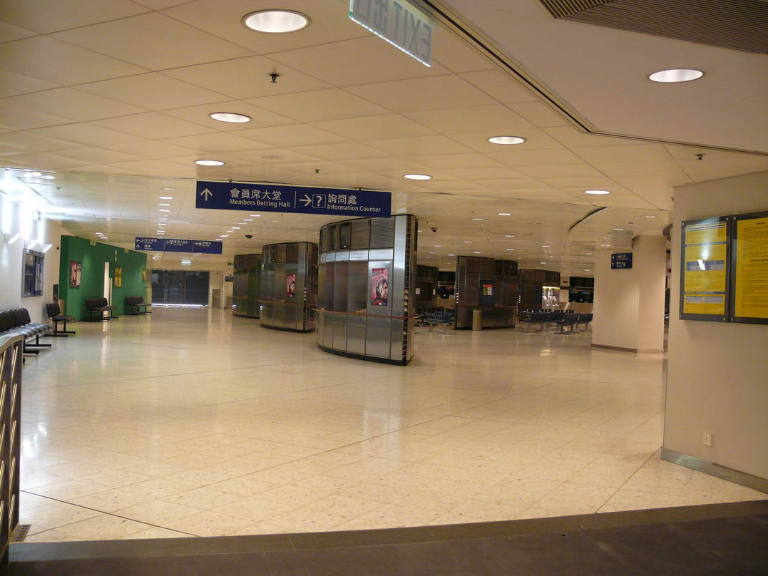 中国CSBk超级摩托车赛凌肯车手叮当结婚典礼