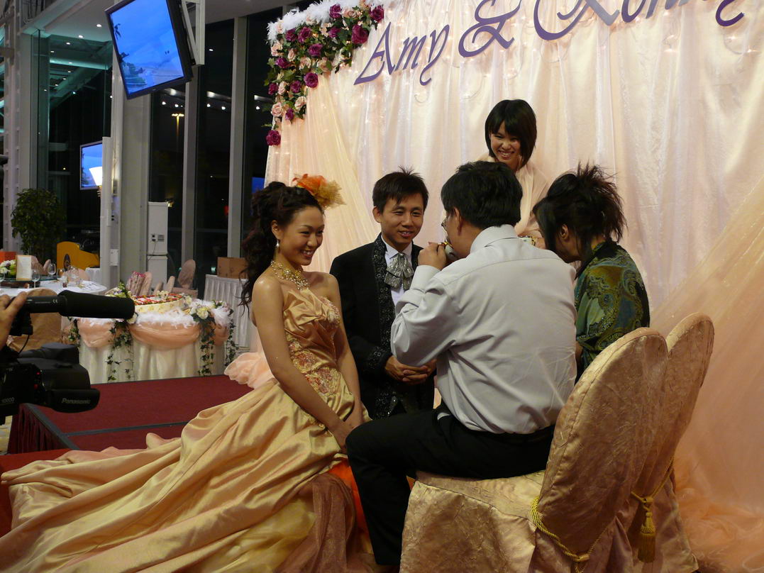 中国CSBk超级摩托车赛凌肯车手叮当结婚典礼