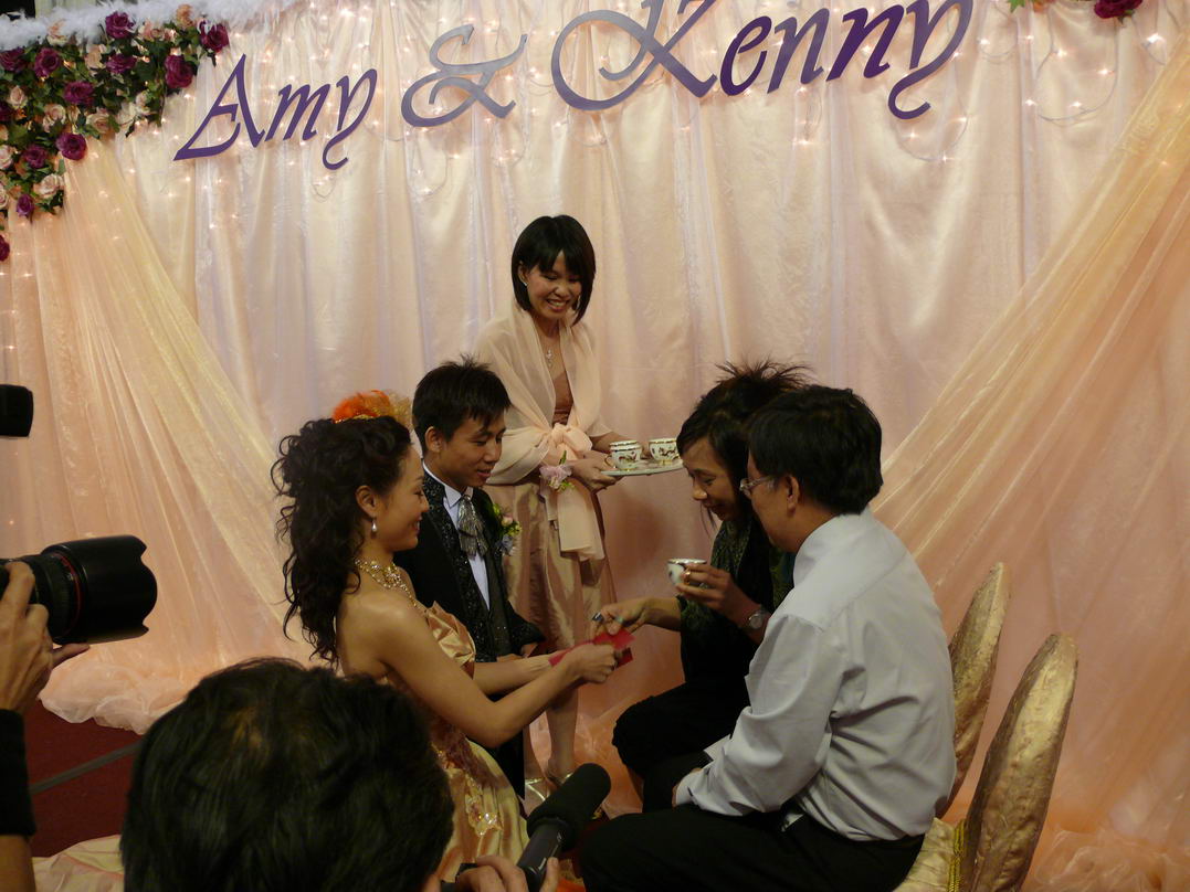 中国CSBk超级摩托车赛凌肯车手叮当结婚典礼