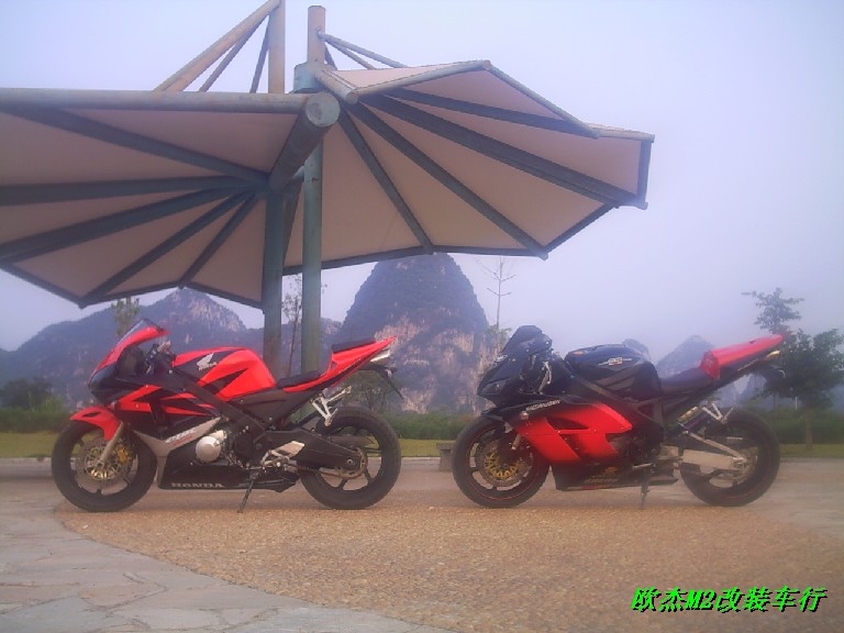 [贴图]刚刚做完CBR600F3的整容手术~~~~~
