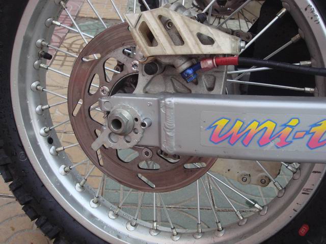 [贴图]湖北省仙桃市13500元出售94成色极好KLX250脚启林道版！