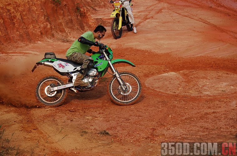开平果汁11800元卖KLX250越野车一台(带牌有审),换专业越野